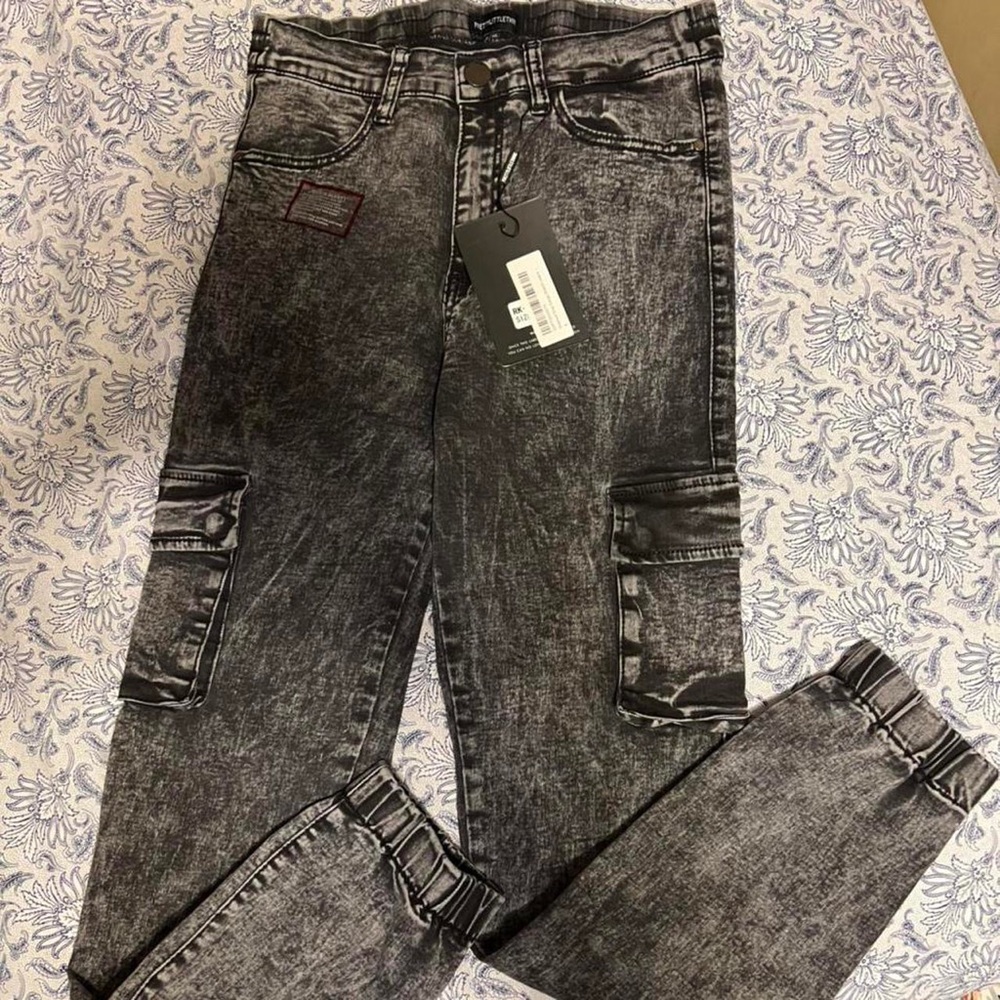 Cargo pants - Picture 4 of 4